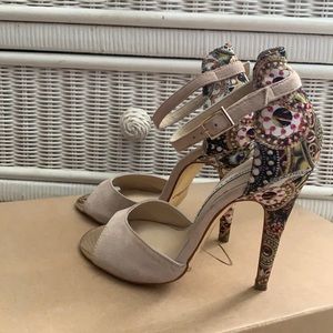 Kristin Cavallari for Chinese Laundry “Leale” Heel